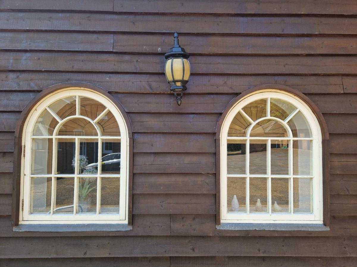 Вилла The Coach House Хокхерст Экстерьер фото