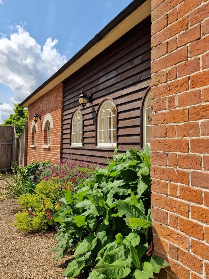 Вилла The Coach House Хокхерст Экстерьер фото
